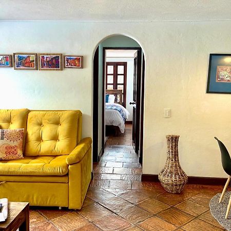 Xia Xue House La Candelaria - Bogota 360 City View Eksteriør billede